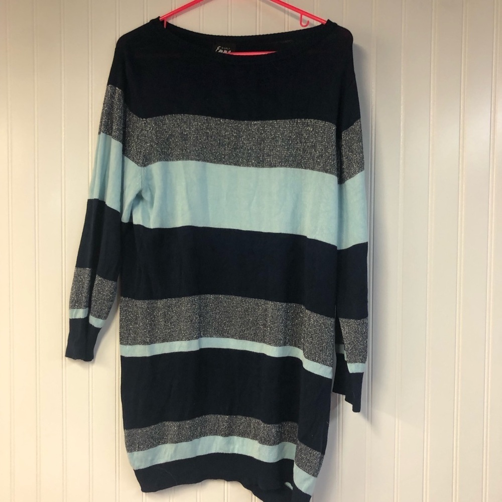 Simply Emma Women's Sweater in Black and Gray Stripes